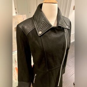 Super chic moto styling Guess black wool blend coat vegan leather trim XL NWT